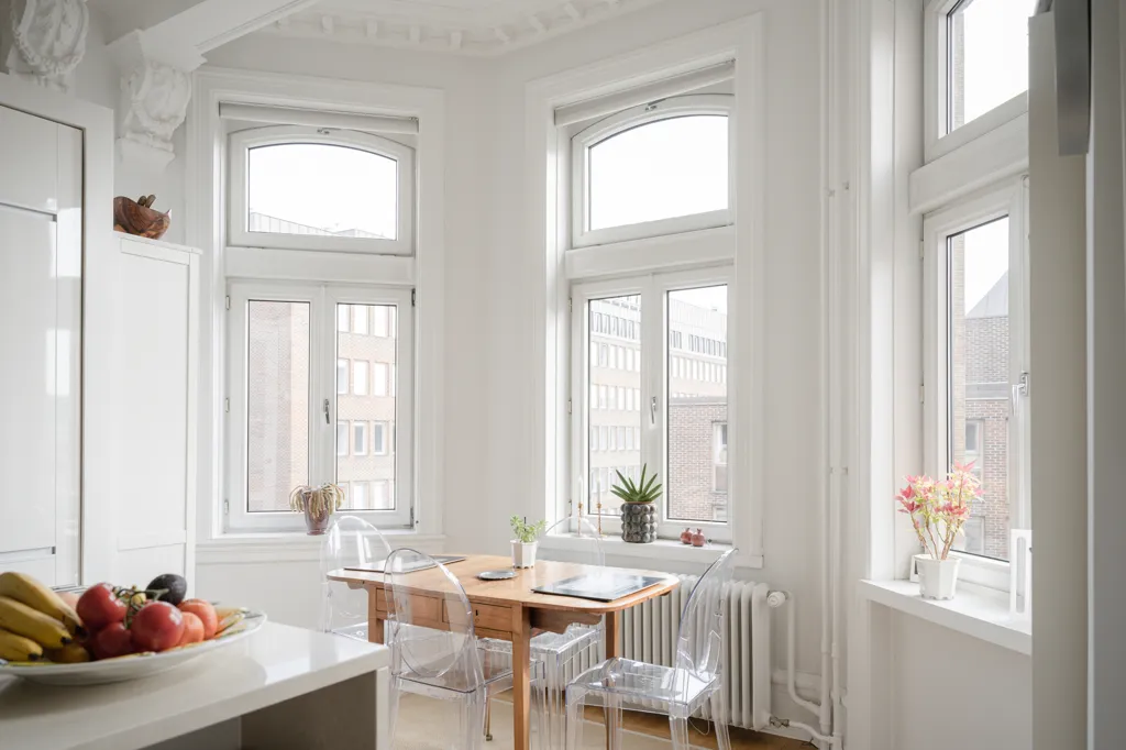 Dining Room - Gable Flat with Jugendstil in Malmö Centre