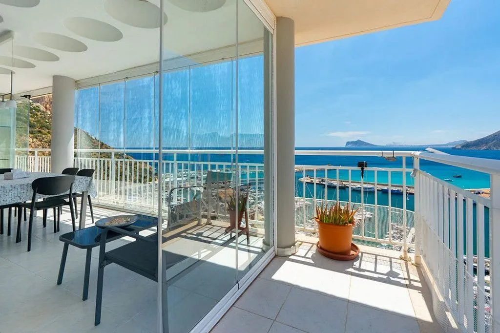 Rõdu - Penthouse with Sea View in Calpe