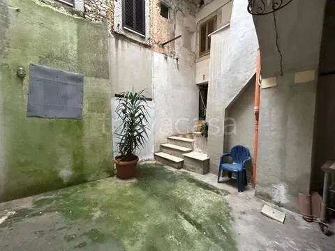 Aed - Apartment with Cellar in Priverno Centre