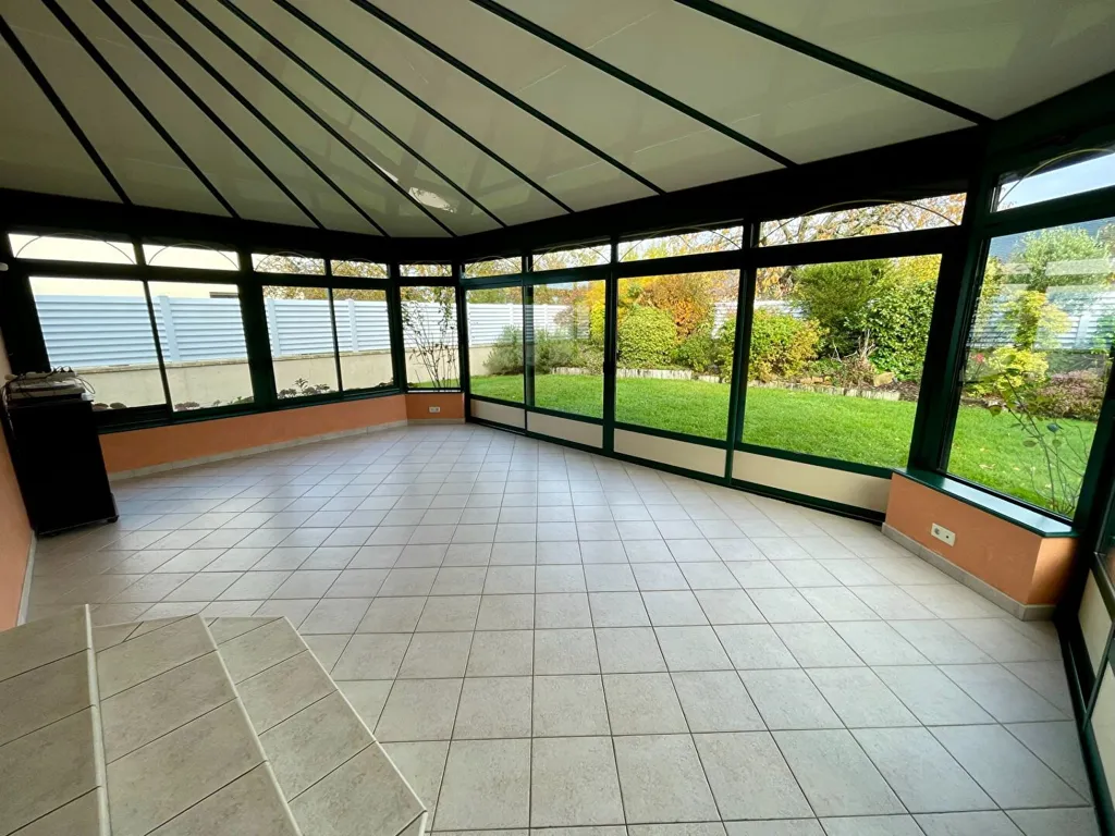 Terrace - House with Terrace in Plerguer