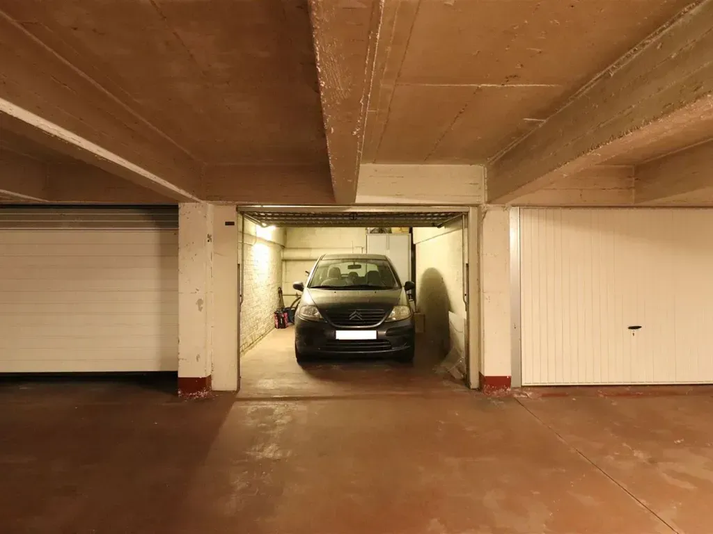 Garaaž - Garage Box in Berchem