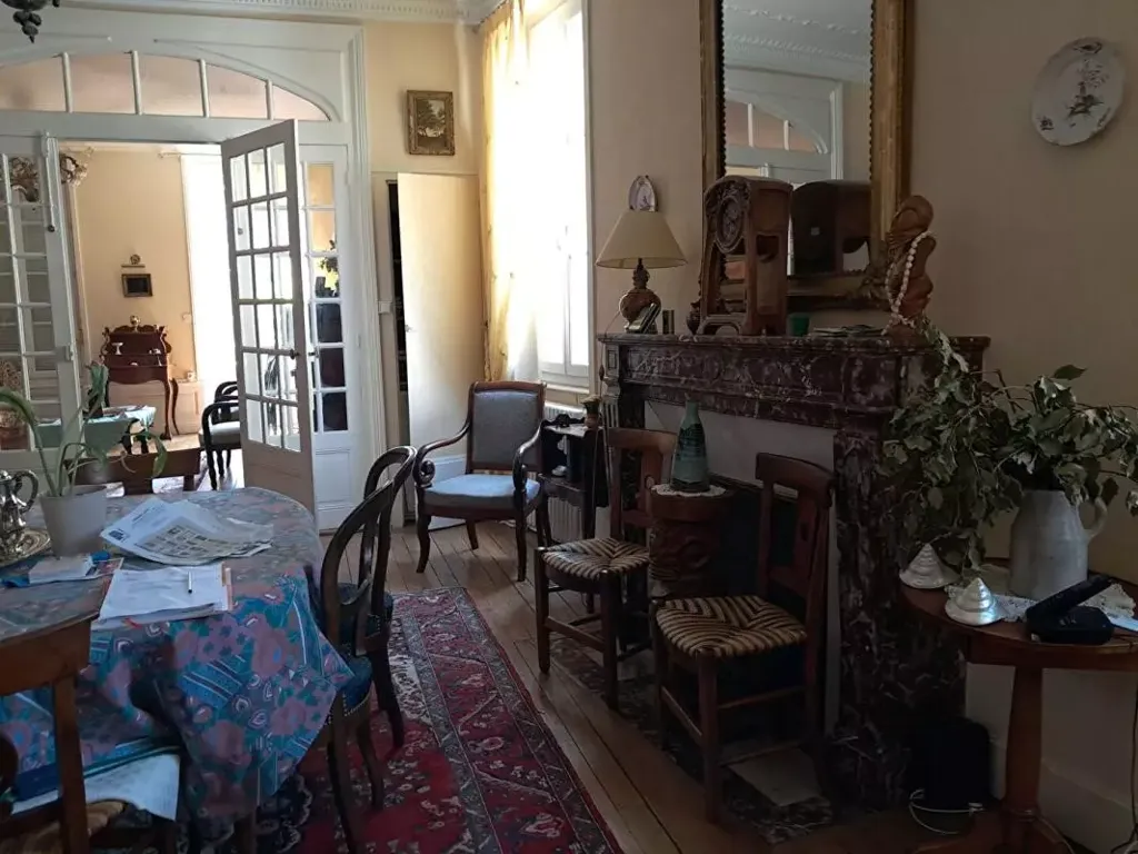 Salle à manger - Appartement Haussmannien avec Jardin au Centre de Chalon-sur-Saône