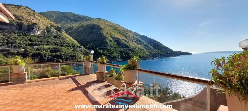 Terrasse - Villa with Sea View in Maratea