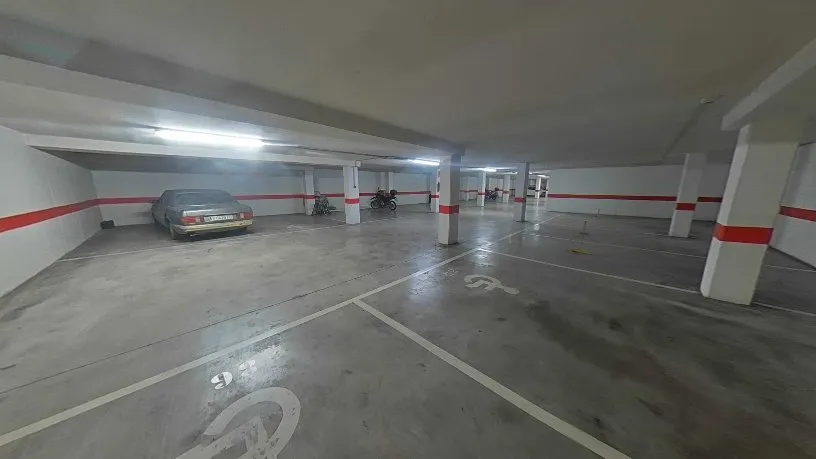 Garaaž - Garage with Parking in Castellón de la Plana
