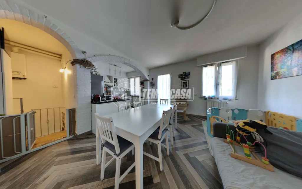 Salle à manger - Trilocale with Private Garden in Formigine