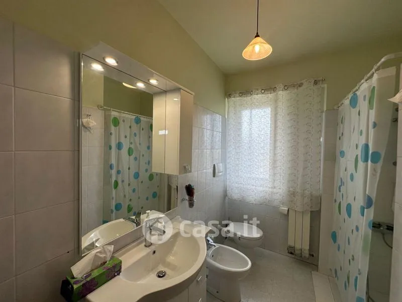 Salles de bain - Operational Farmhouse with Olive Grove in Atri