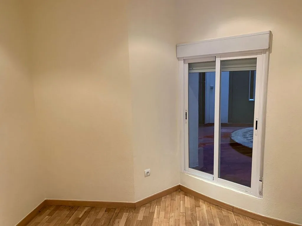 Pièces - Apartment with Terrace in Paseo Esperanza