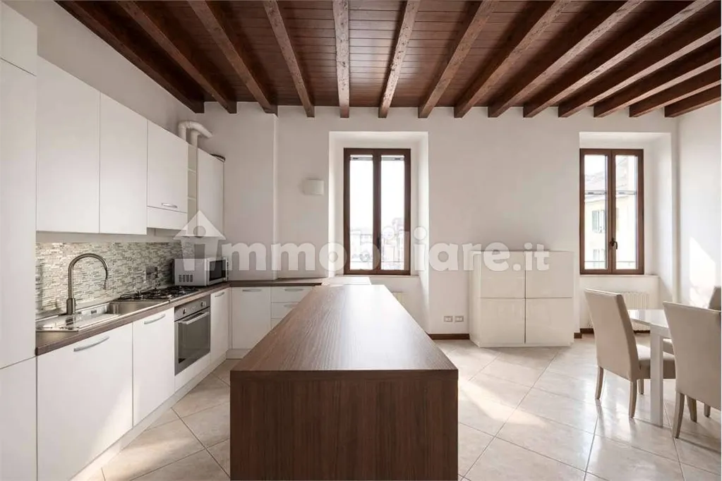 Cuisine - Trilocale with Lake View in Arona