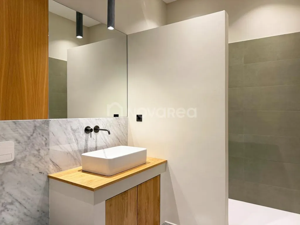 Salles de bain - Appartement Rénové avec Vue sur les Pyrénées à Pau
