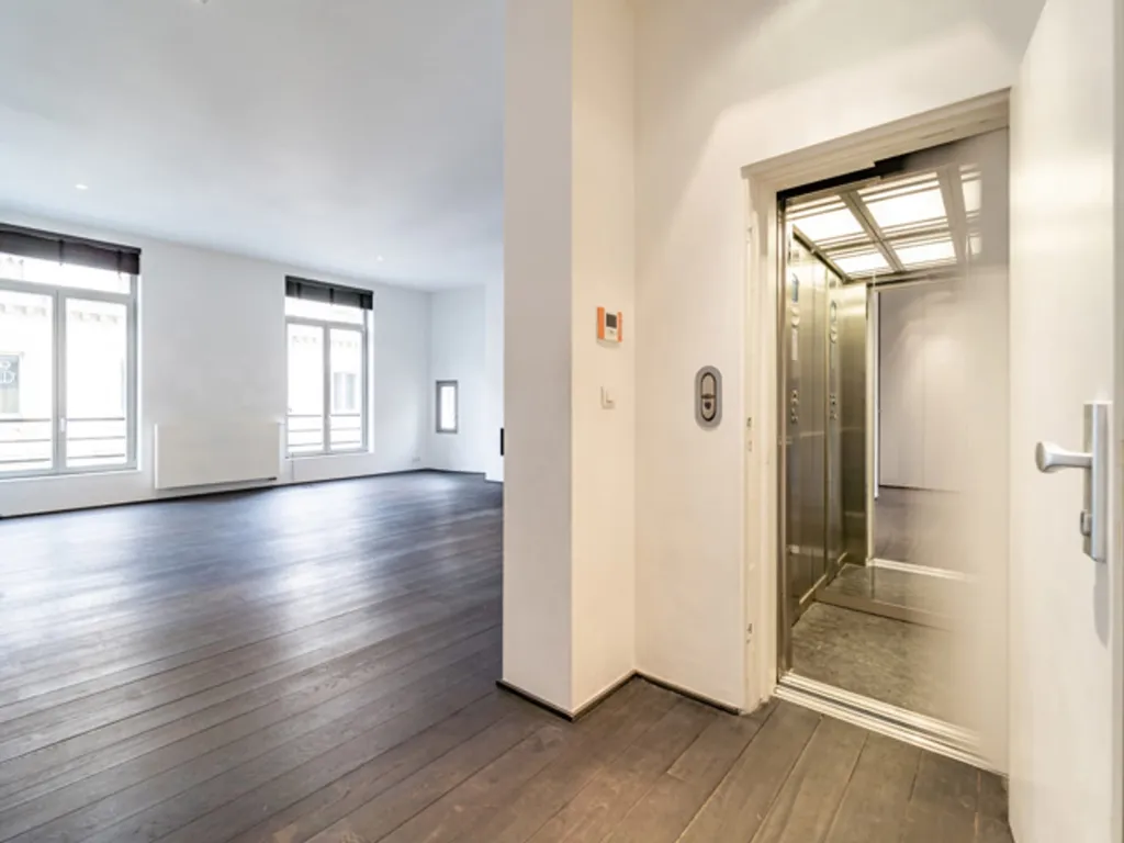 3 magamistoaga korter asukohas Brussels