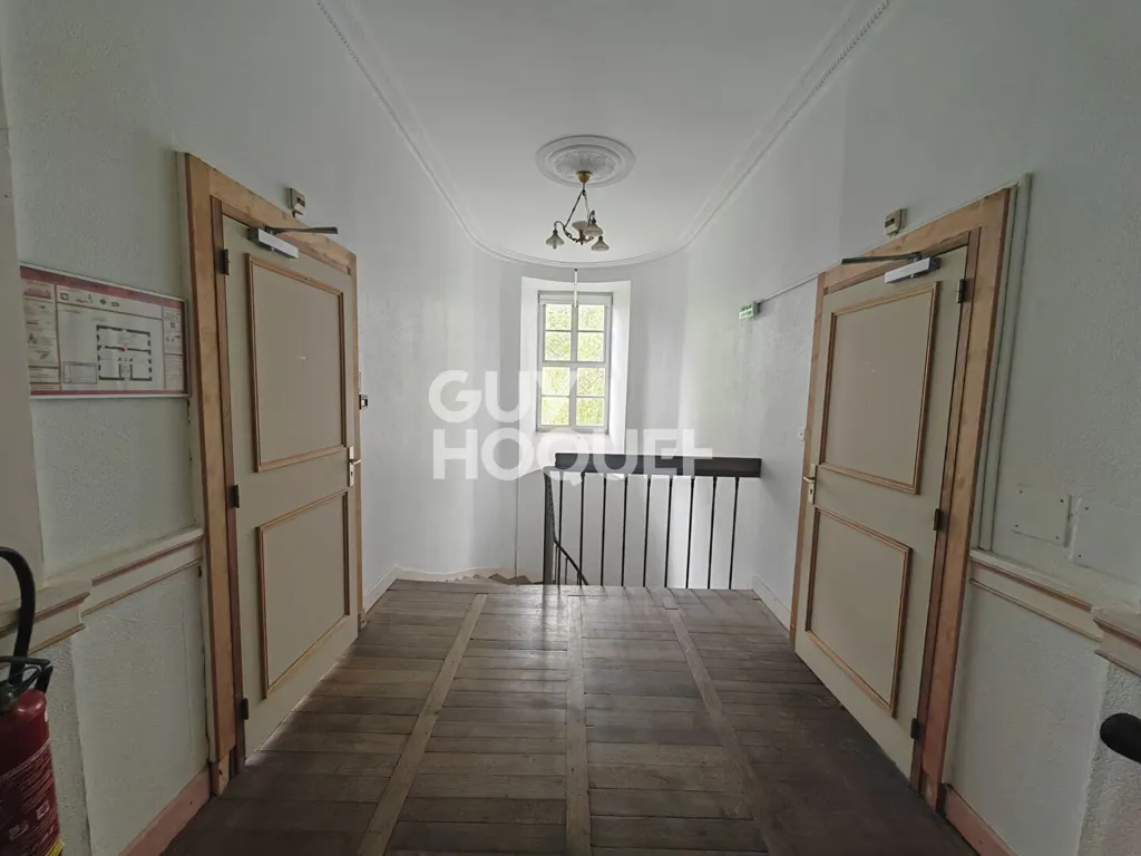 Entrée - Manoir du XIXe siècle avec Parc à Bazouges-la-Pérouse