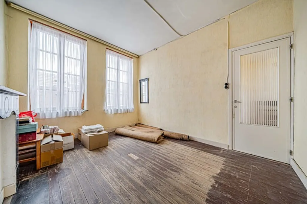 Pièces - Maison à Rénover avec Terrasse à Grivegnée