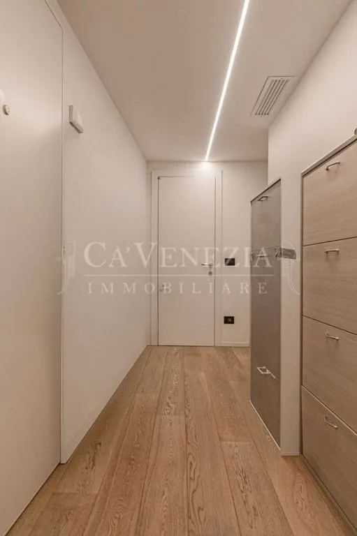 Entrée - Restored Apartment with Central Location in Venice