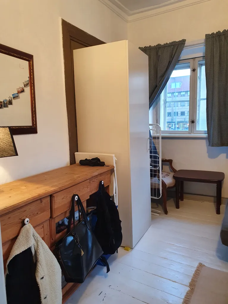 Chambres - Furnished Room with Balcony in Aalborg C