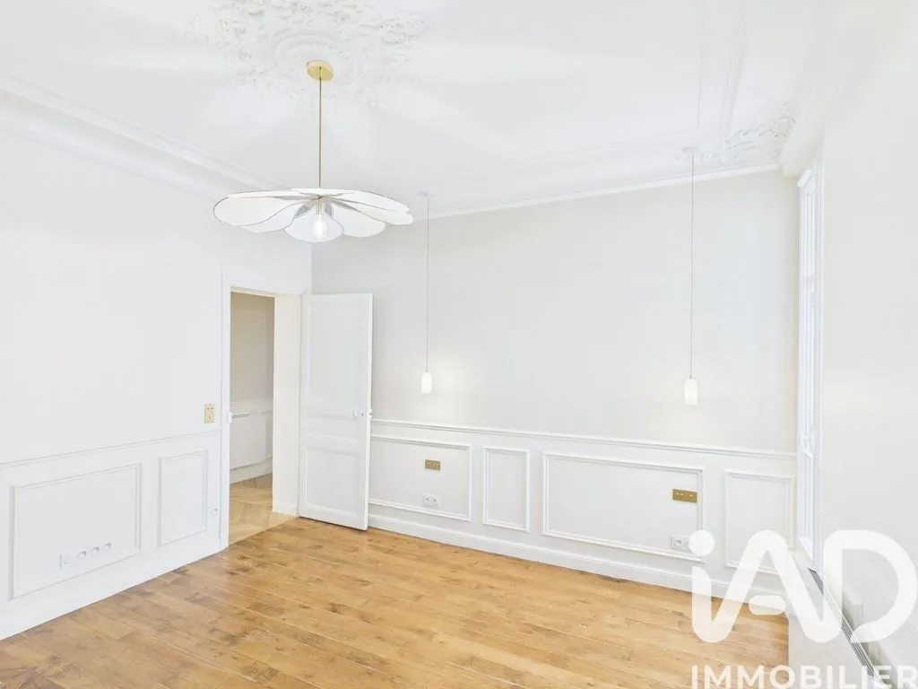 Toad - Tastefully Renovated Flat near Tour Eiffel, Paris