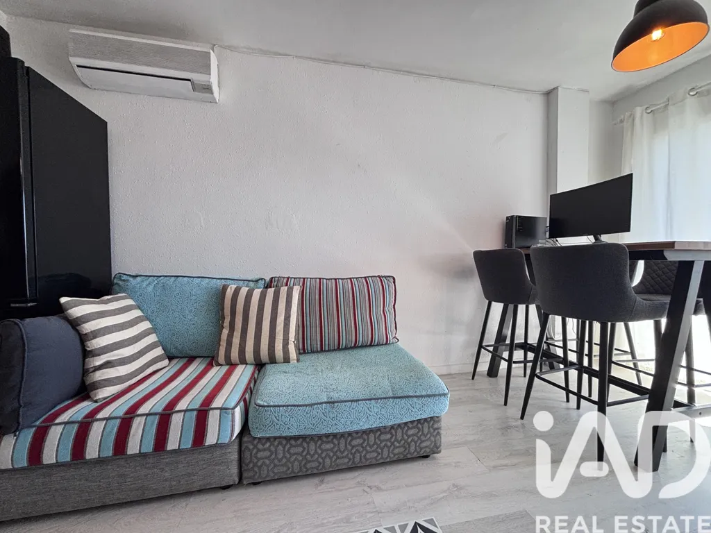 Séjour - Renovated Apartment with Terrace in Empuriabrava