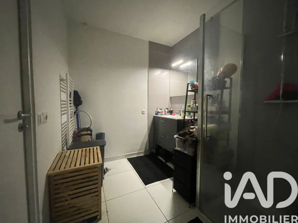 Vannitoad - Studio with Parking in Chelles
