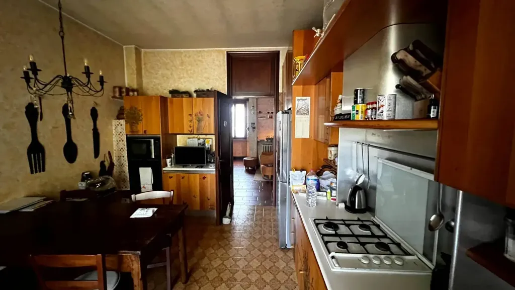 Köök - Villa with Edificabile Potential in Bernareggio