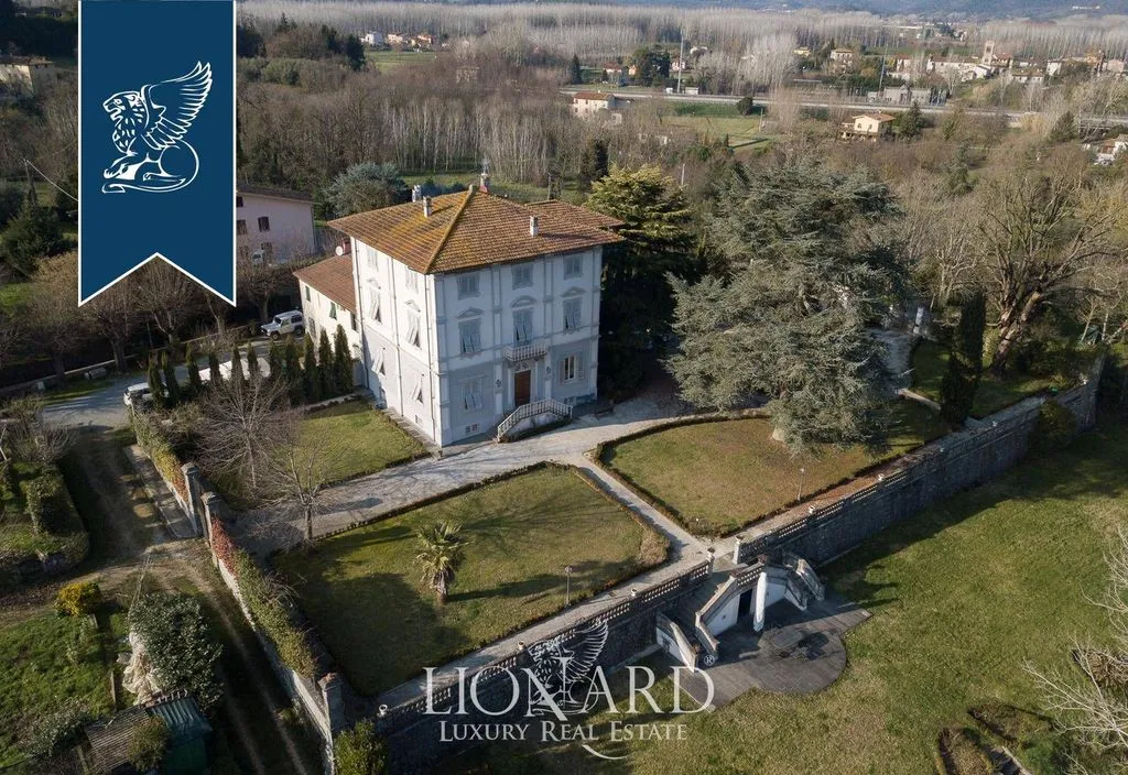 Õhuvaade - Refurbished Luxury Villa with Park in Lucca