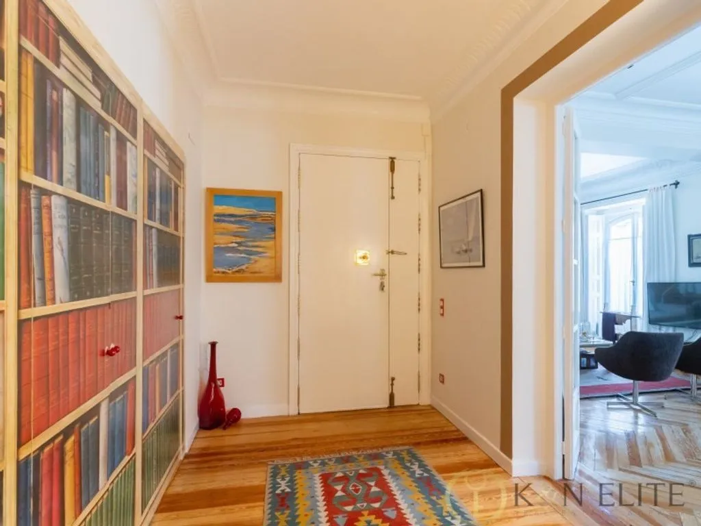 Esik - Luxury Flat with Balconies in Salamanca, Madrid