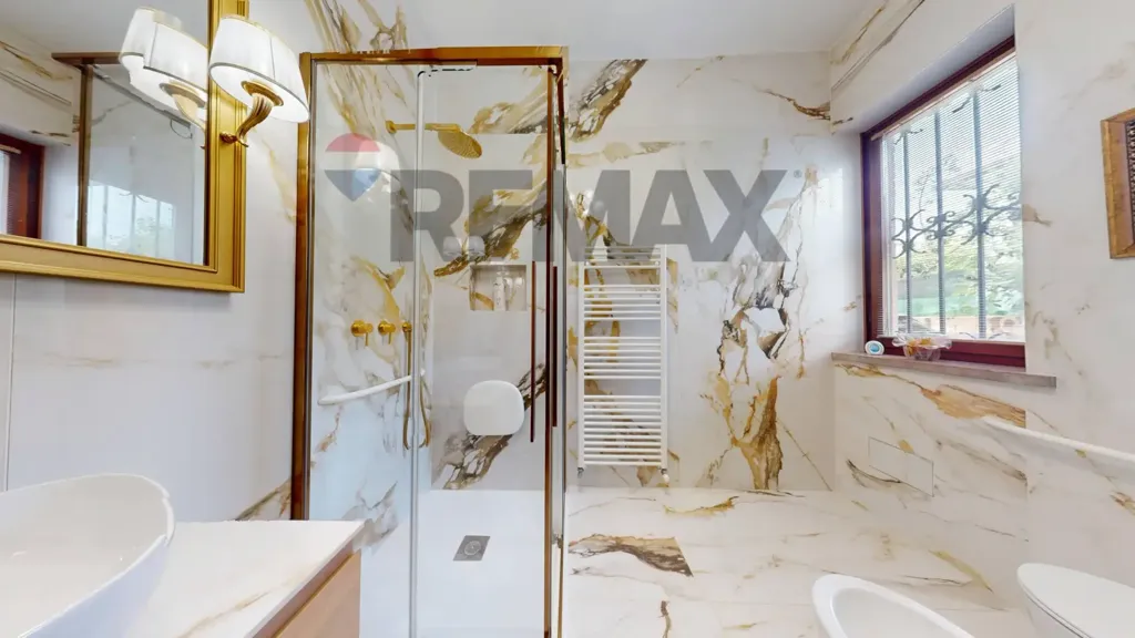 Salles de bain - Prestigious Villa with Terrace in Caldogno