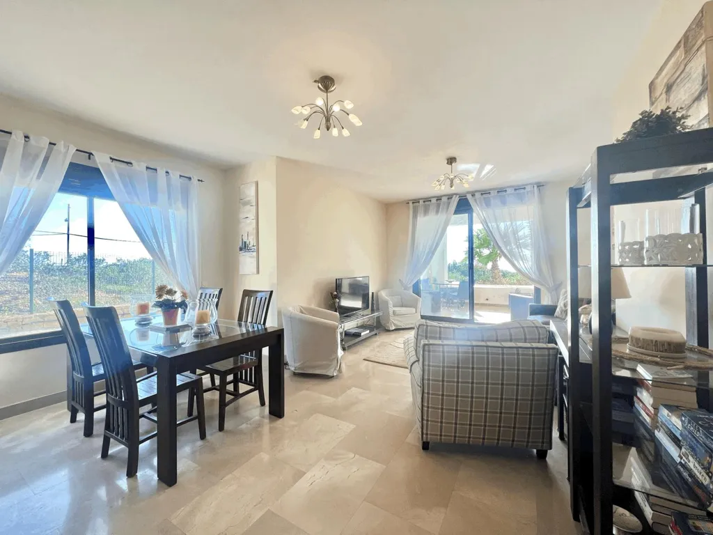 Salle à manger - Beachfront Apartment with Sea Views in La Alcaidesa