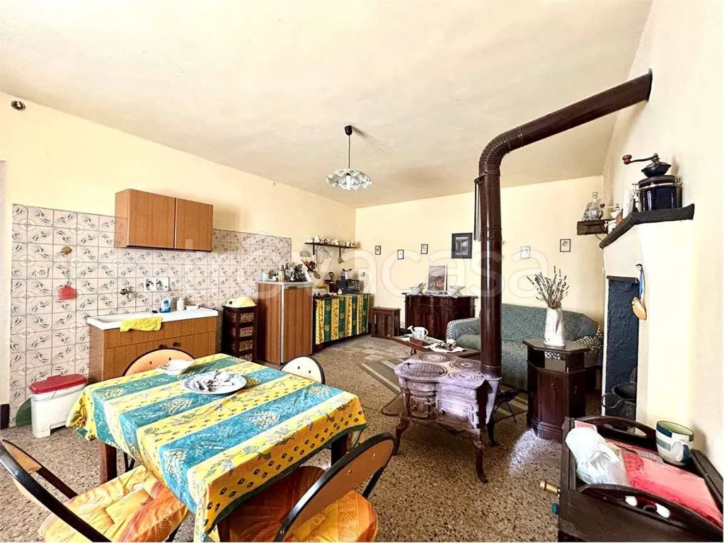 Salle à manger - Rustic House with Panoramic View in Garessio