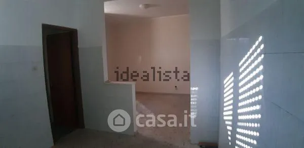Esik - Four-Room Apartment with Balcony in Augusta