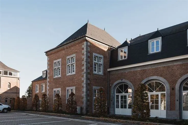 3 magamistoaga korter asukohas Namur