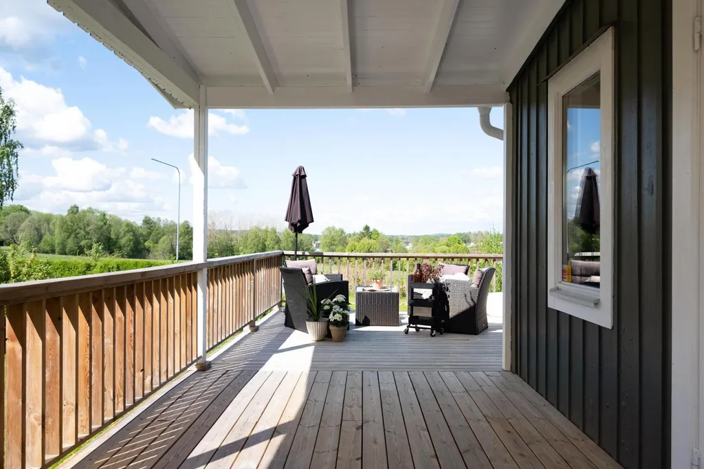 Terrasse - Planned Villa with Terrace in Avesta