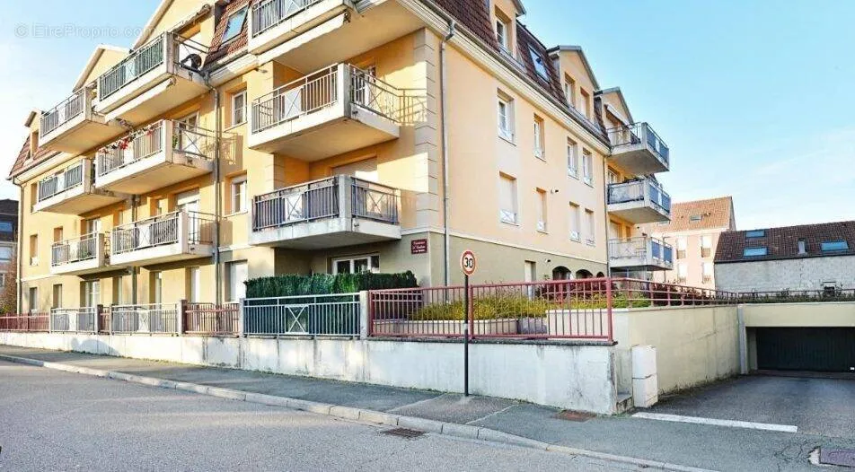 Välivaade - T4 Apartment with Balcony in Belfort