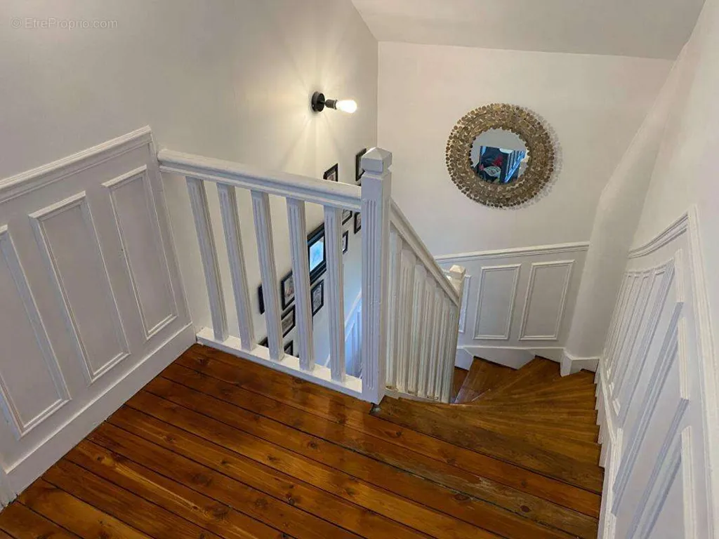Maison 6 pièces à Choisy-Le-Roi