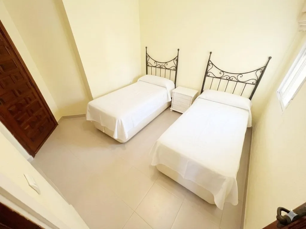 Chambres - Flat with Terrace in La Carihuela, Torremolinos