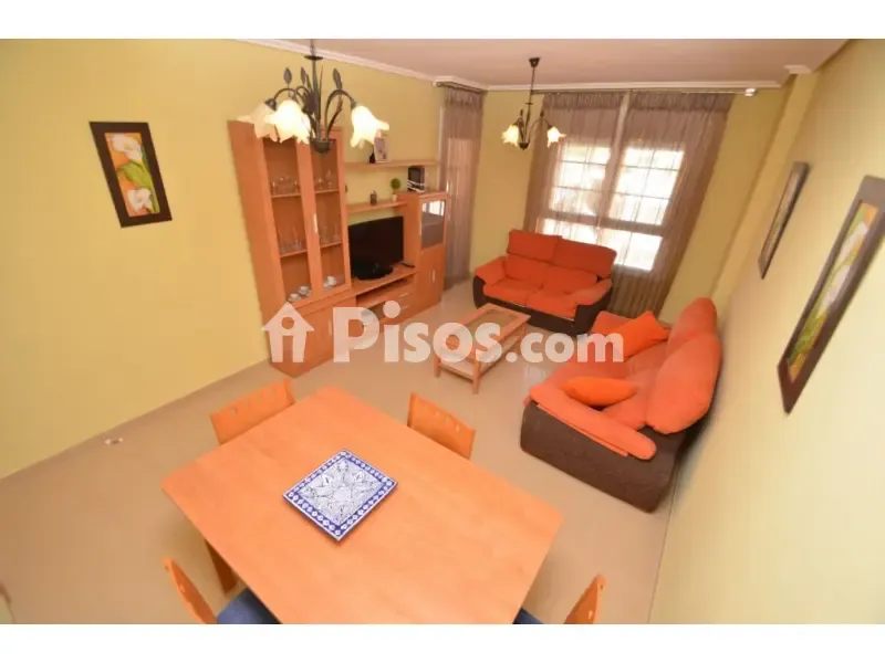 Söögituba - Apartment with Terrace and Pool in Roquetas de Mar