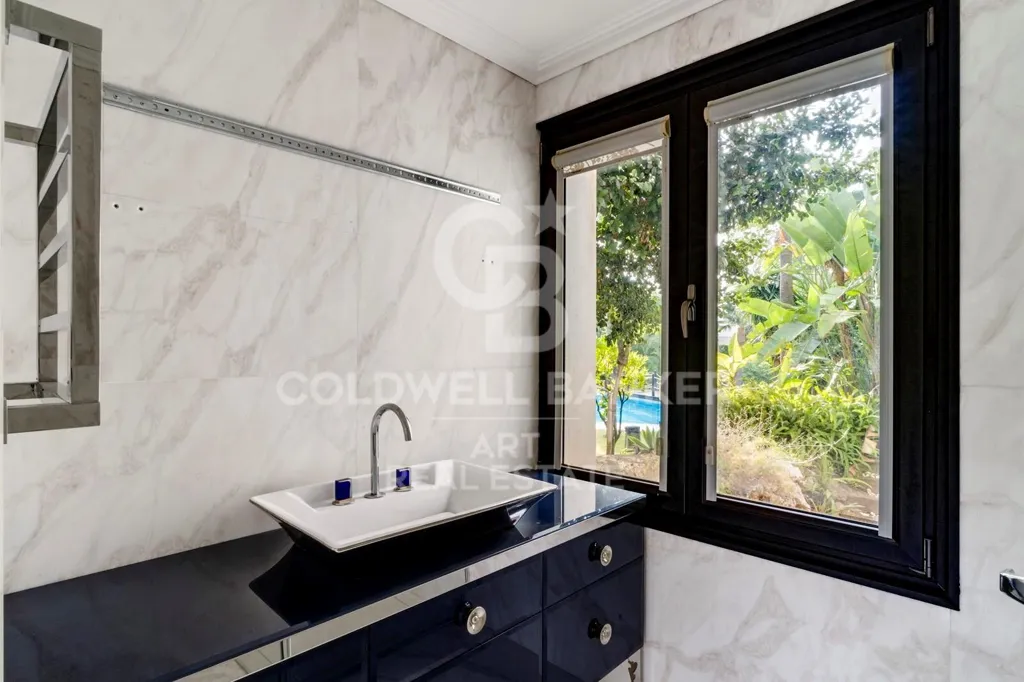 Salles de bain - Luxury Villa with Communal Pools in Marbella