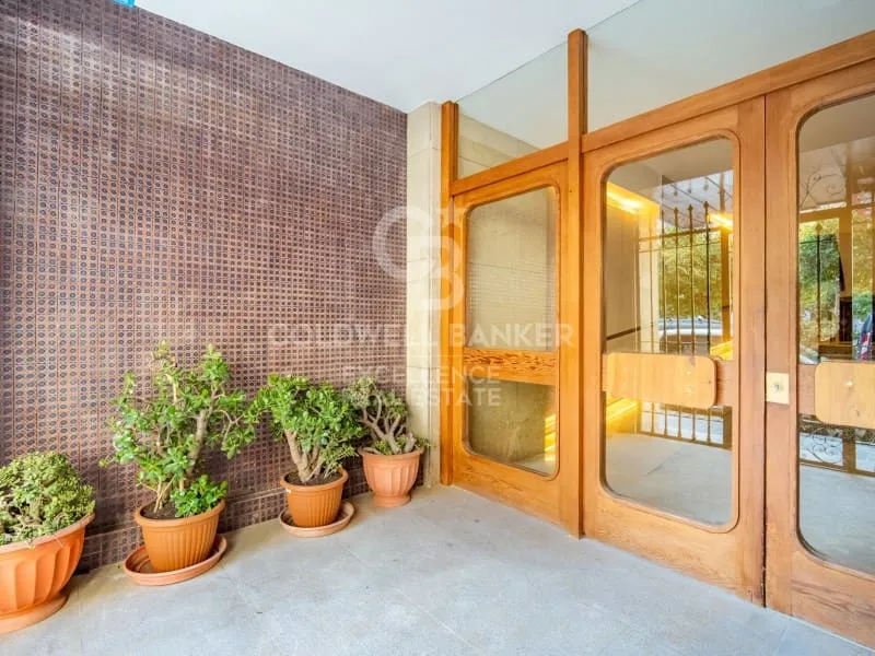 hallway_entrance
