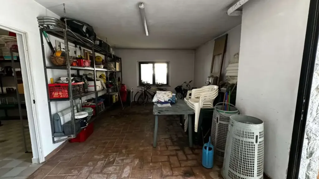 garage