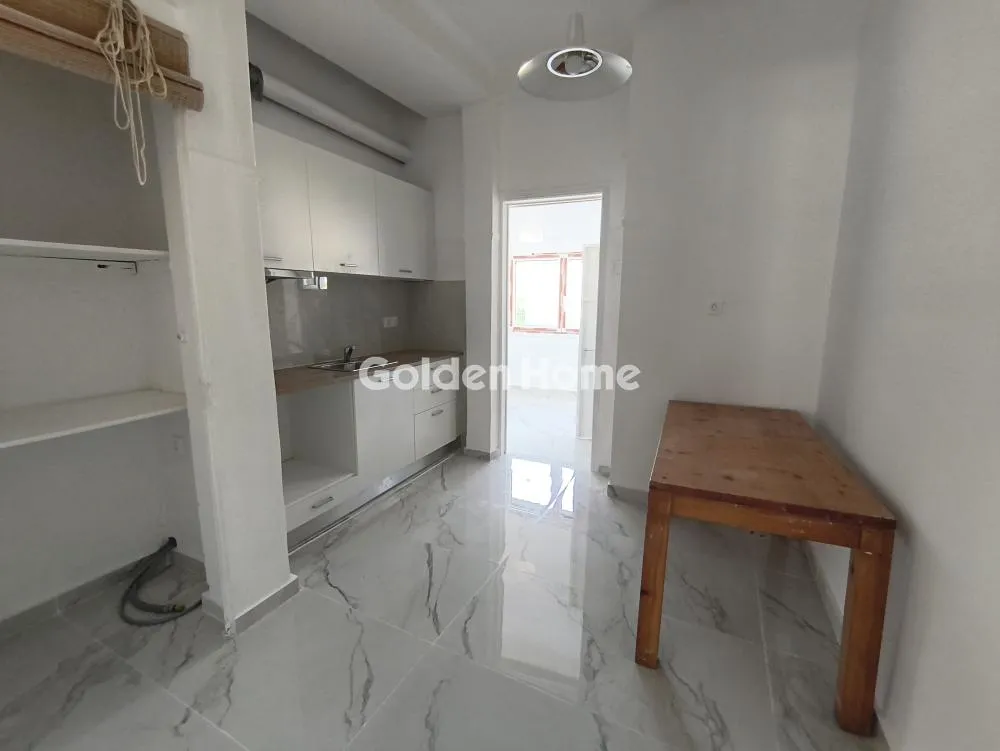 Cuisine - Fully Renovated Apartment with Balcony in Upper Ymittos