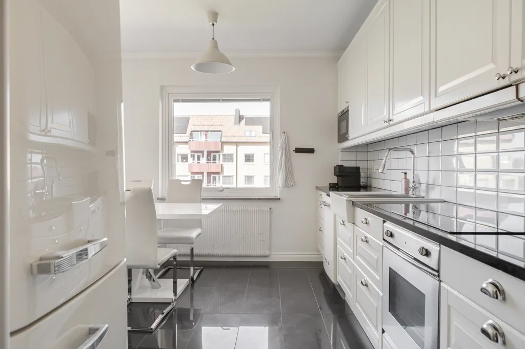 Cuisine - Modern Apartment with South-Facing Balcony in Malmö