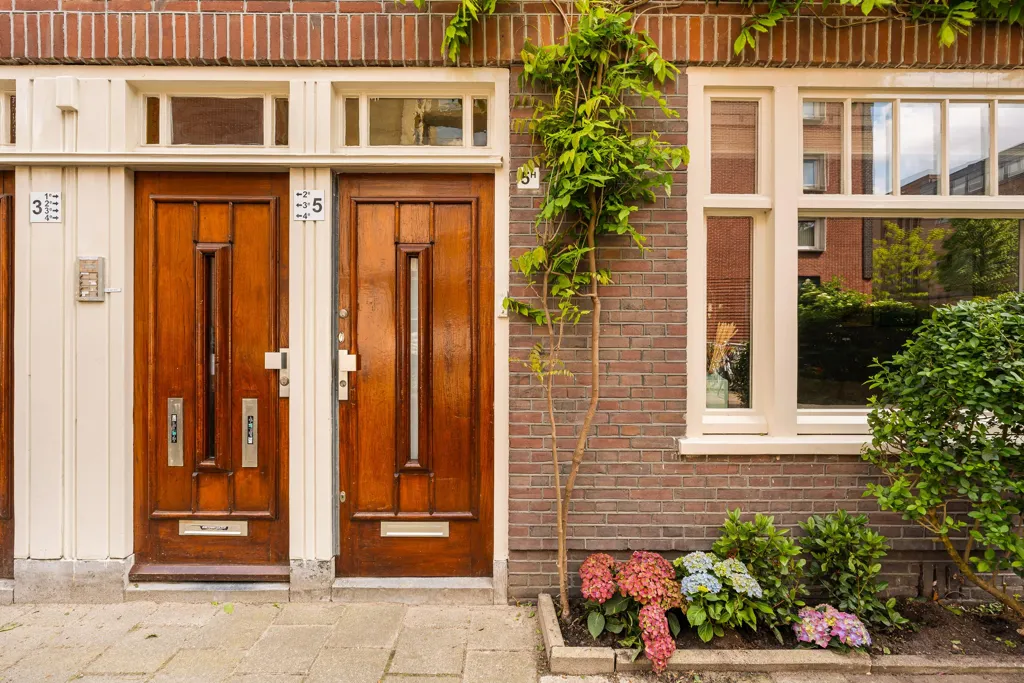 5-toaline korter asukohas Amsterdam