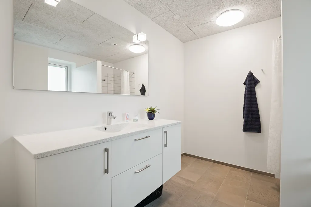 Salles de bain - Modern Villa with Garden near Herning