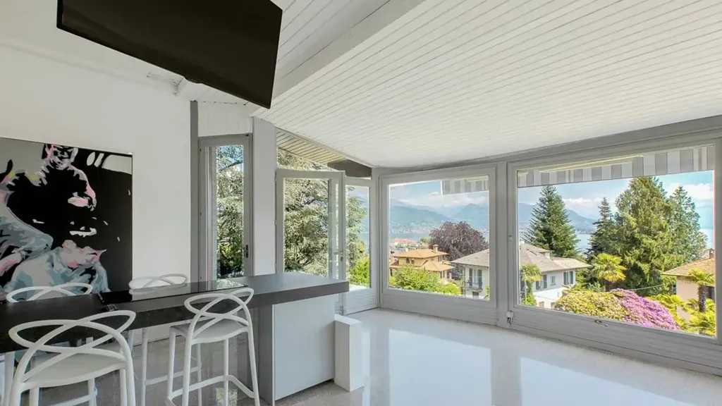 Elutuba - Modern Villa with Lake View in Stresa