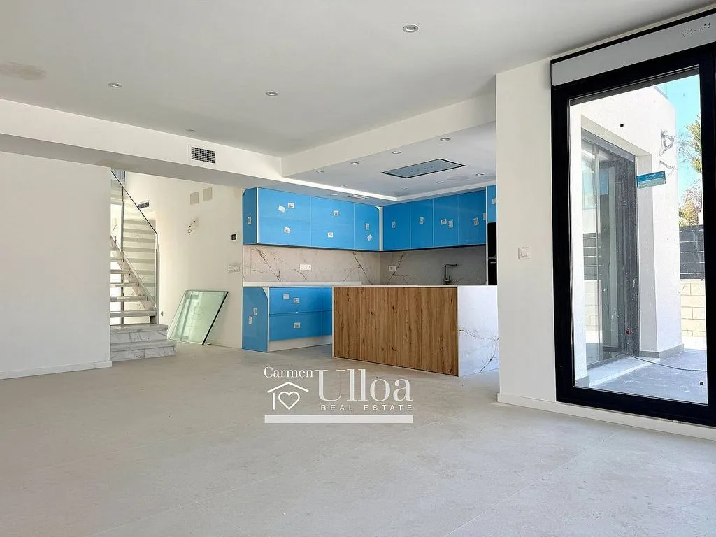 Elutuba - New Chalet with Pool near La Font Beach