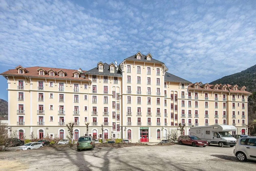 Välivaade - Meubled Flat with Balcony in Allevard
