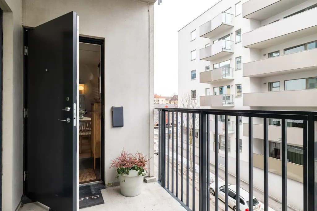 Balcone - Modern Flat with City Proximity in Munksjöstaden