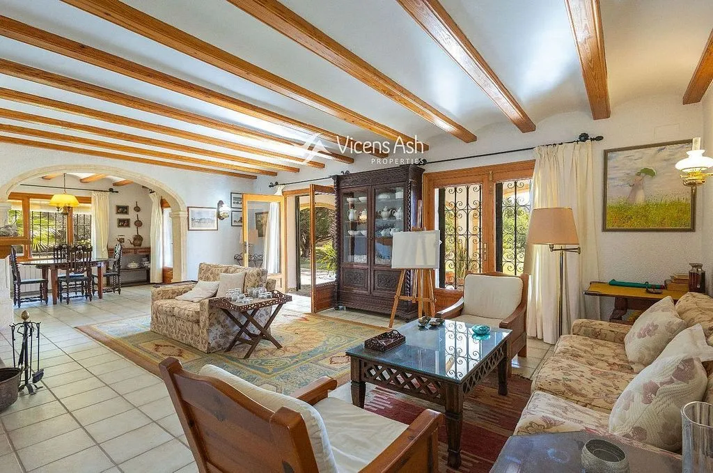 Living Room - Villa with Pool and Terrace in Jávea