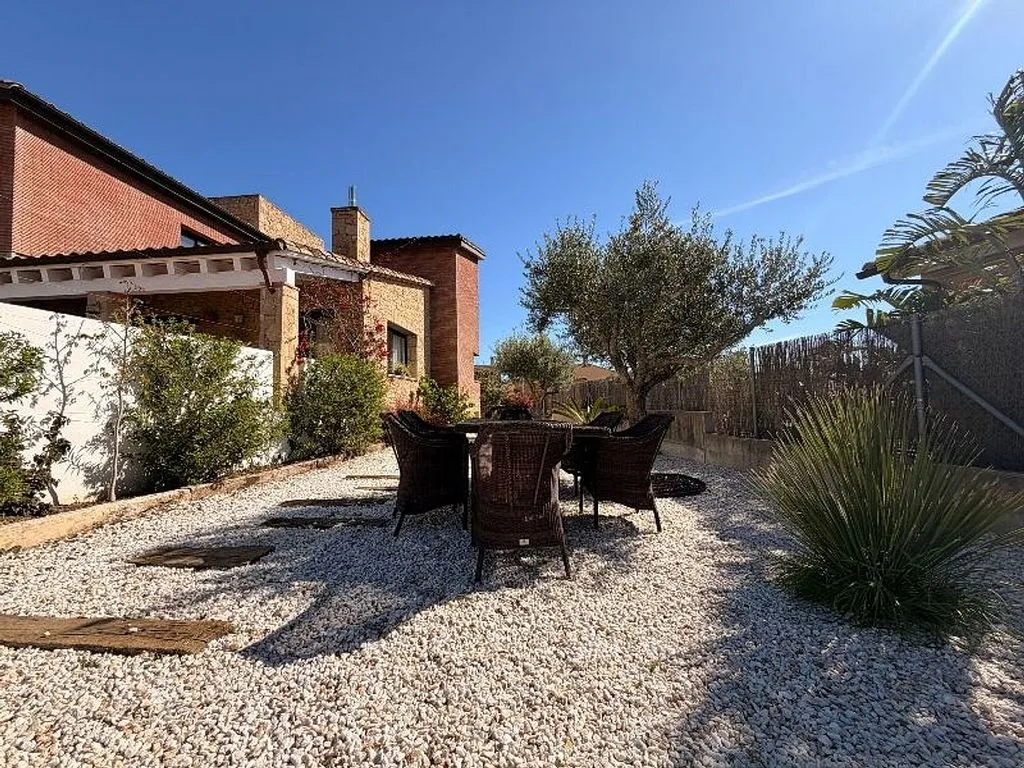 Terrazza - Chalet with Pool in Vall-Llobrega