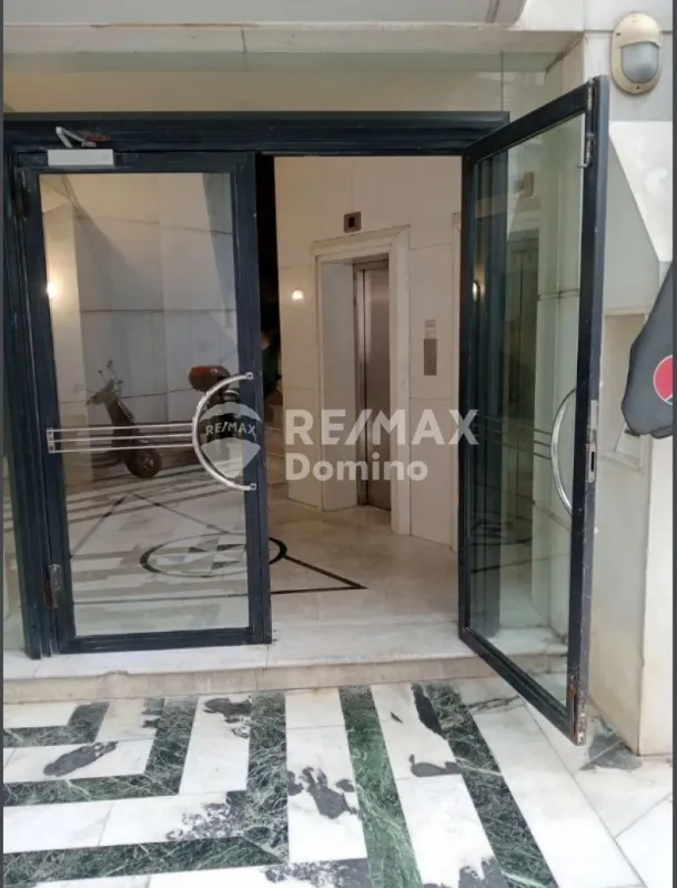 hallway_entrance