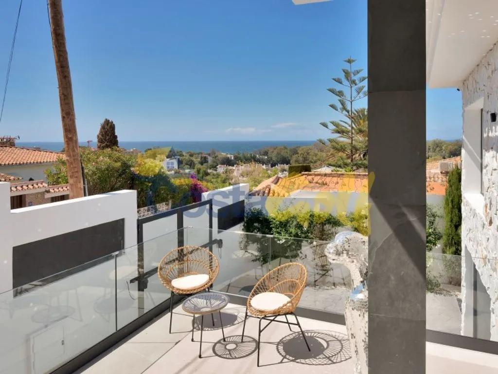 Terrasse - Luxury Villa with Pool in Elviria, Marbella