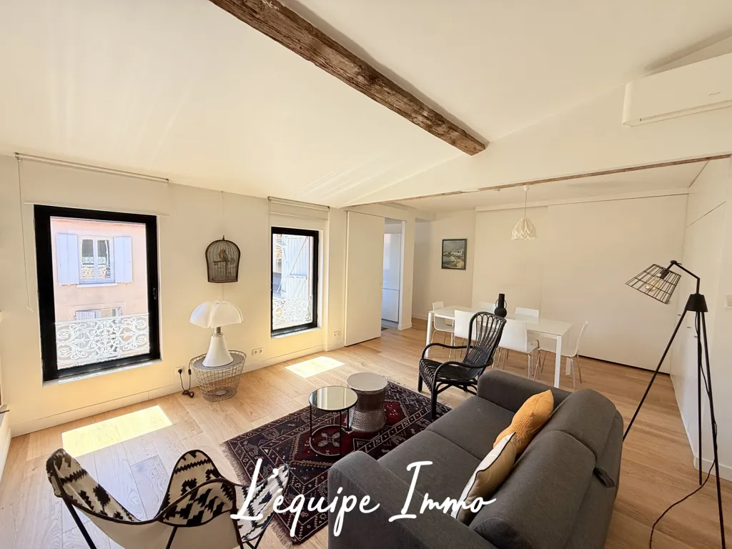 Séjour - Appartement Ancien avec Ascenseur au Centre de Toulouse